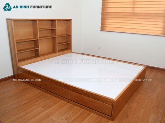 Bàn giao giường ngăn kéo gỗ Sồi – chị Nhung, TPHCM