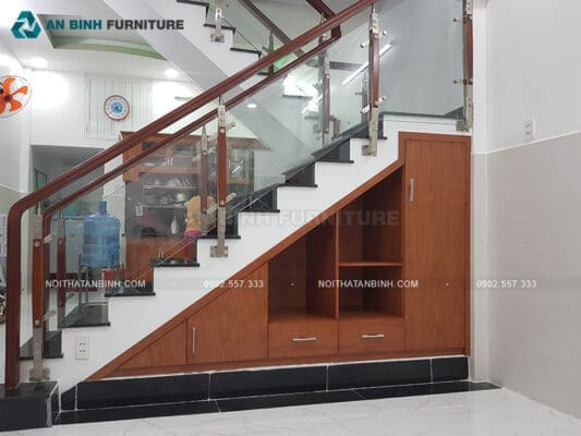 Bàn giao tủ gầm cầu thang MDF Melamine - chị Hương, TPHCM