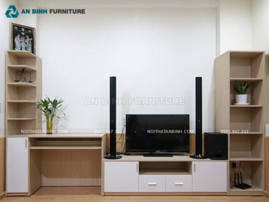 Bàn giao kệ tivi gỗ MDF Melamine nhà anh Vũ, TPHCM