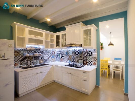 Công trình tủ bếp gỗ Xoan Đào – anh Tuấn, TPHCM