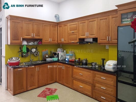 Hoàn thiện tủ bếp gỗ Sồi – anh Tuấn, TPHCM