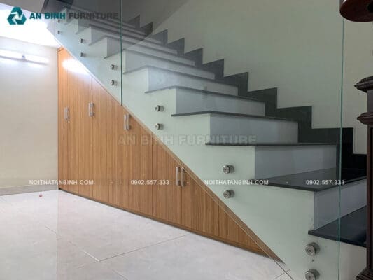 Thi công tủ gầm cầu thang MDF Melamine - cô Hoàng, TPHCM