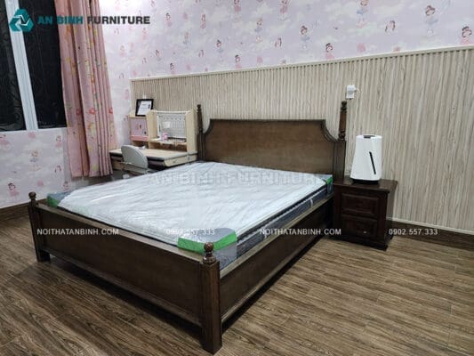 Công trình giường ngủ gỗ Sồi tự nhiên – chị Thương, Đồng Nai