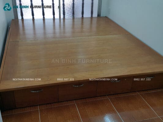 Bàn giao giường ngăn kéo gỗ MFC – chú Hùng, TPHCM