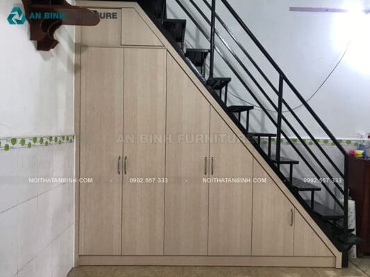 Tủ quần áo gầm cầu thang