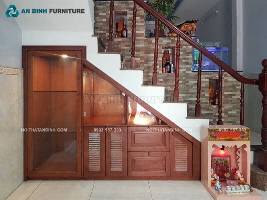 Tủ trang trí gầm cầu thang