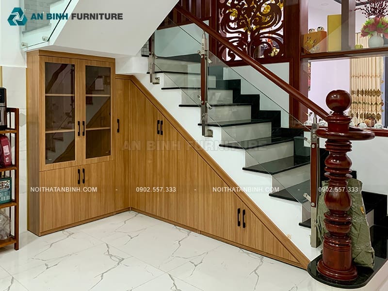 Mẫu tủ gỗ gầm cầu thang đẹp, lựa chọn phù hợp không gian